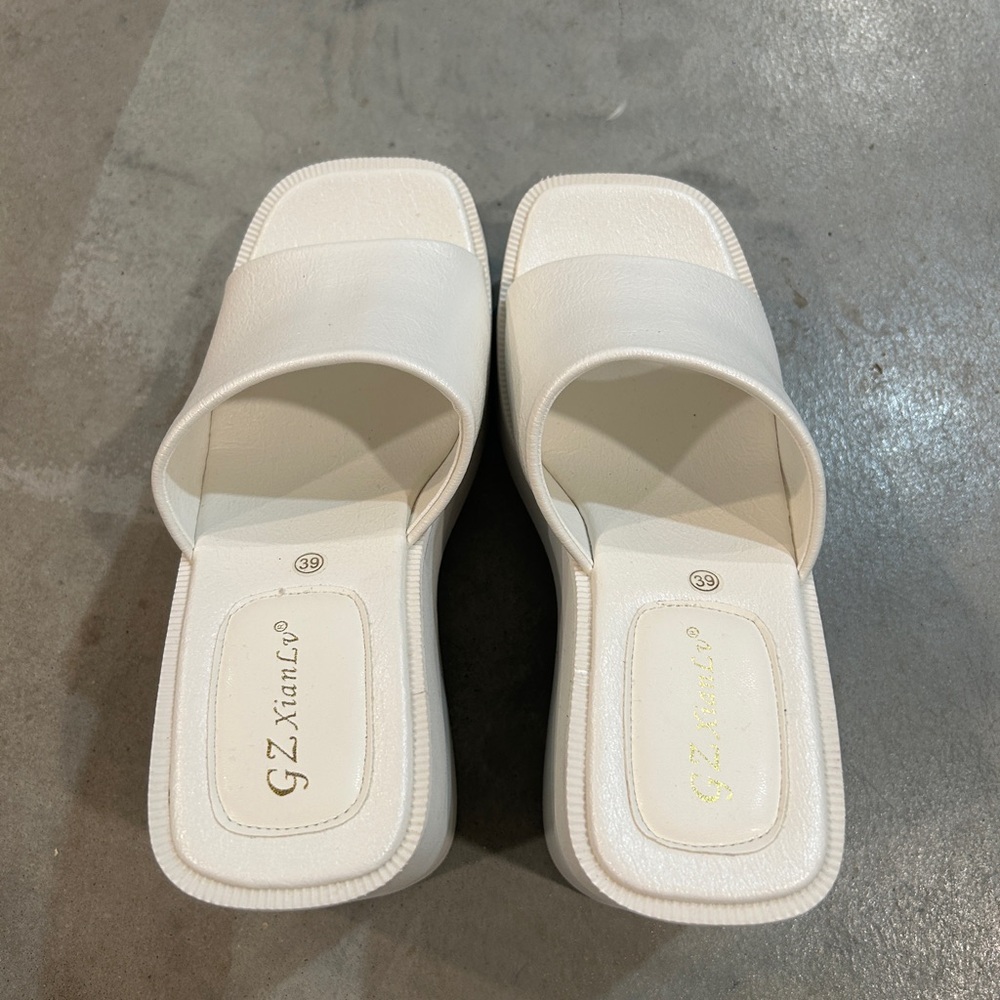 Gz Xian Lu Platform Sandals - Picture 4 of 4